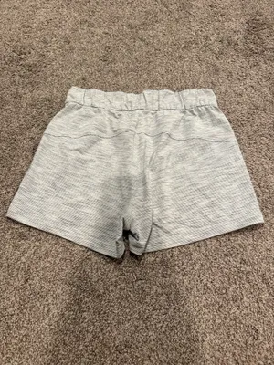 Lululemon Shorts thumbnail 2