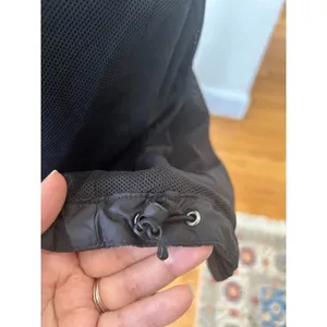 The North Face Black Front Zip Lightweight Windbreaker Jacket thumbnail 6