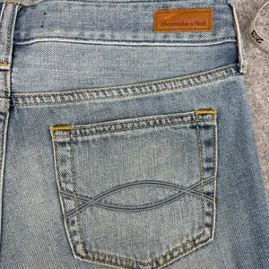 Abercrombie & Fitch boyfriend Jean Shorts size 26 100% cotton thumbnail 6