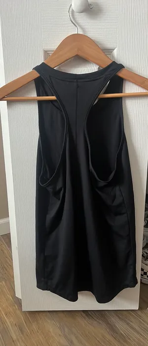 High Neck Tank thumbnail 2
