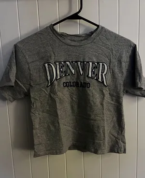 SheIn Grey Crop Top thumbnail 1