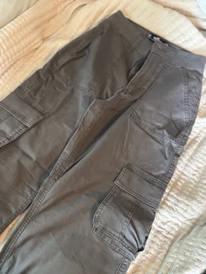 Hollister Dark Grey Cargo Baggy Pants Size 000 or 23 thumbnail 4