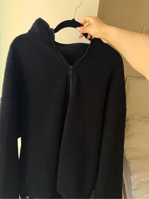 Black Sherpa Zip thumbnail 2