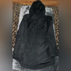 Carhartt Rain Defender Relaxed Fit Lightweight Coat Size XL (16-18) in Black thumbnail 10
