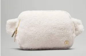 Lululemon Everywhere Fleece Belt Bag thumbnail 1