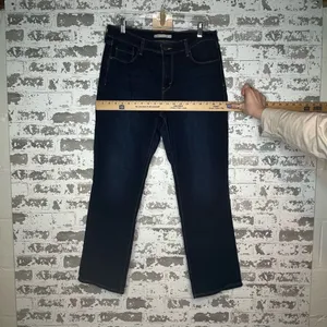Levis | women dark wash 505 straight denim jeans thumbnail 4