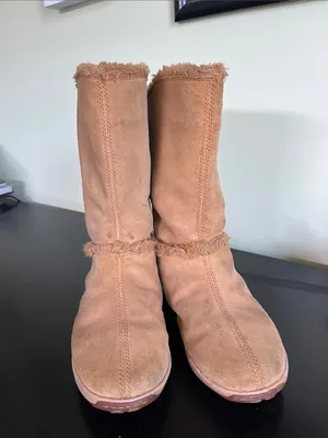 Timberland women's tan suede mukluk-style winter boots thumbnail 7