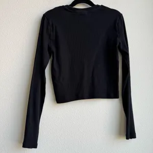 Aritzia Home Stretch Rib Crew Waist Longsleeve Stretch Rib longsleeve Size Small thumbnail 6