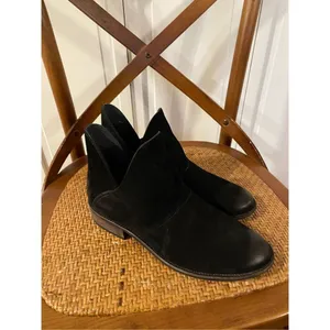 Steve Madden Willa suede booties size 7.5 thumbnail 6