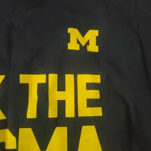 University Of Michigan Gildan Navy Long Sleeve with Yellow Michigan Size Small thumbnail 2