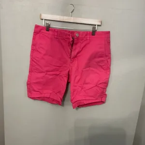 Bonobos Mens Chino Shorts Pink Solid Cotton Casual Size 33 thumbnail 2
