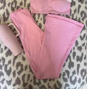 Yoga Flare Pants Pink thumbnail 1