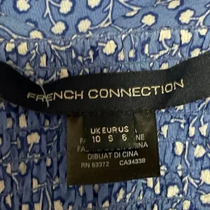 French Connection Blue Floral Short Puff Sleeve Fit & Flare Mini Dress Size 6 thumbnail 4