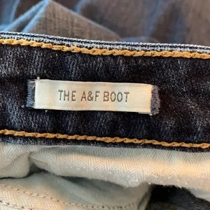 Abercrombie & Fitch Low Rise Distressed Bootcut Jeans Women’s Size: 26 thumbnail 5
