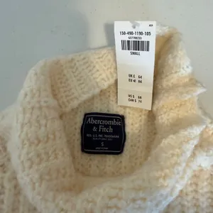 Abercrombie & Fitch Womens Colorblock Turtleneck Sweater Cream‎ Beige SmallNWT thumbnail 6