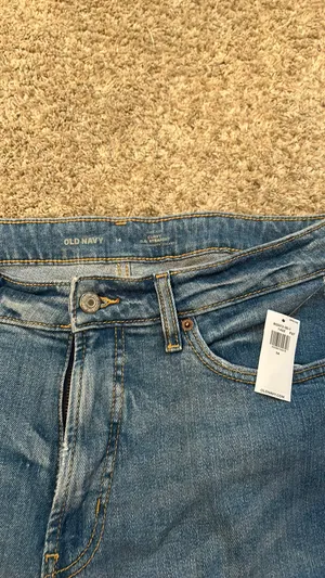 Old Navy High Rise Curvy O.G Straight Jeans thumbnail 2