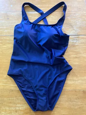 Quince NWOT Navy Blue Cross-Back One-Piece Swimsuit Large thumbnail 1