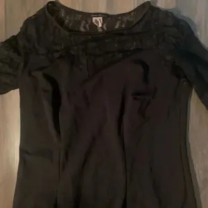Lace body con dress Black Size 1X thumbnail 2