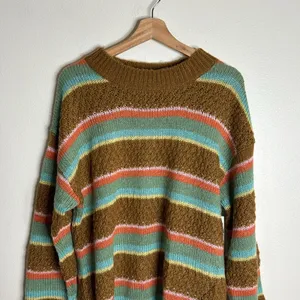 Hurley ladies pullover cozy argyle‎ crewneck sweater size medium thumbnail 3