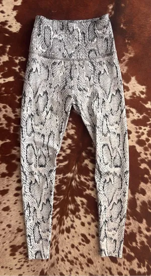 Beyond yoga snakeskin print leggings thumbnail 1