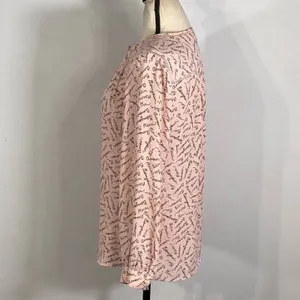 Banana Republic Factory Blouse Women's Size Small Pink Long Sleeve French Words thumbnail 2