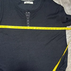 Three Bird Nest Leila Ribbed Henley oversized Top - Black thumbnail 4