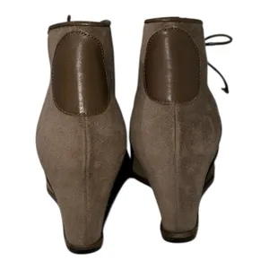 Stuart Weitzman Women's‎ Suede Taupe Kalahari Wedge Ankle Boots Size 10 Lace-Up thumbnail 4