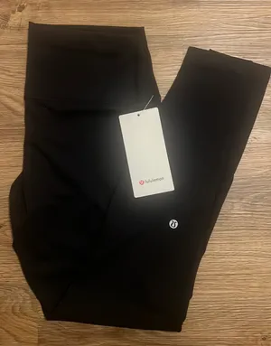 Lululemon Wunder Train HR Tight 28” thumbnail 1