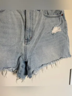 Madewell Mom Jean Short Light Wash Fray Hem High Waist Size 27 / 28 thumbnail 3