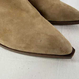 Steve Madden Camryn Suede Poined‎ Toe Bootie in Taupe Size 8.5 thumbnail 3
