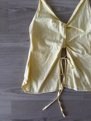 Women’s Yellow Halter Tie-Front Camisole thumbnail 3