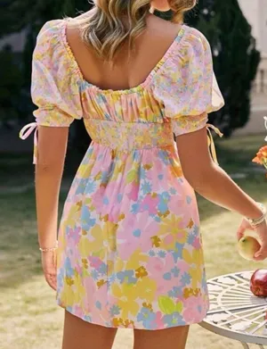Boutique NWT dress with floral print thumbnail 2