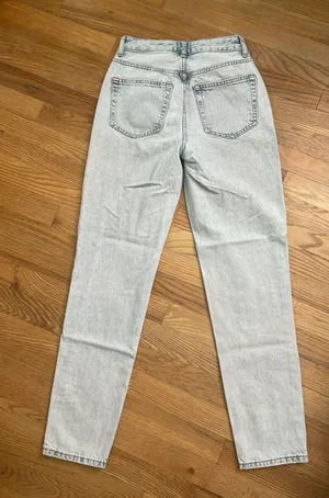BDG Light Denim Mom Jeans thumbnail 1