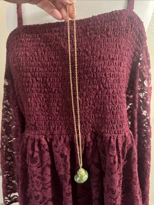 Vintage Gold Chain Necklace with Green Shell Pendant thumbnail 7