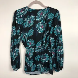 ModCloth wrap‎ top thumbnail 7