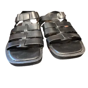 Primark Women's Minimalist Euro style Faux Leather Caged Fisherman Sandals Size 8 thumbnail 6