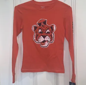 Auburn League size small long sleeve T-shirt thumbnail 2