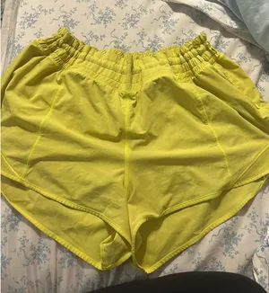 Lululemon Hotty Hot 2.5" thumbnail 1