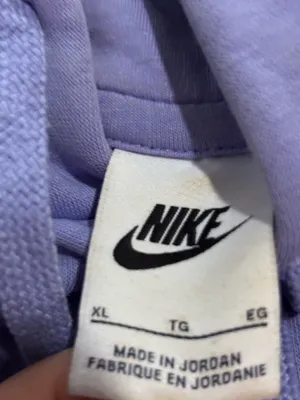 Lilac Nike Hoodie thumbnail 2