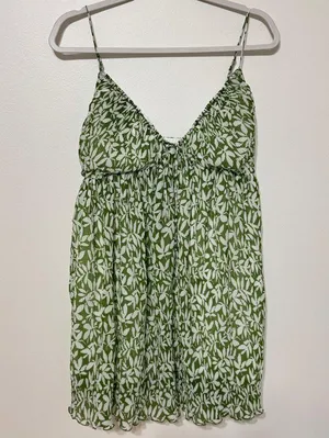 Abercrombie & Fitch Floral Babydoll Plisse Ruched Mini Dress Size Large Petite thumbnail 2