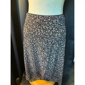 Arizona Jean‎ Co Black Ditsy Floral Midi Skirt Side Slit Rayon Size Medium thumbnail 9