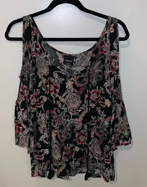 Wallpaper Cold Shoulder Flowing Floral Tunic Top thumbnail 1