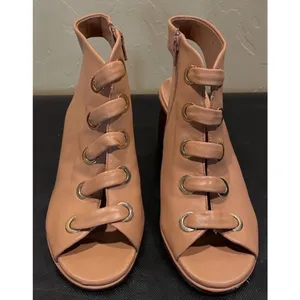 Gianni Bini Y2K Booties, Size 8, Beige thumbnail 2