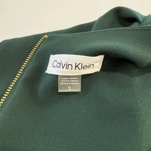 Calvin Klein Dark Green‎ Tulip Sleeve Stretch Crepe Sheath Dress Size 12 thumbnail 11