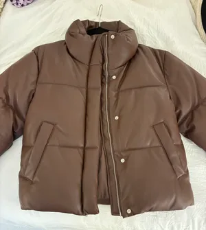 Levi’s Faux Leather Puffer thumbnail 5