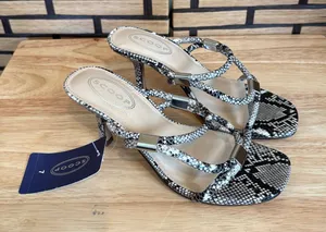 Scoop Snakeskin Print Heels Size 7‎ thumbnail 1