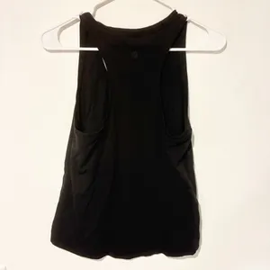 Lululemon Athletica Black Women's Tank Top Size 6 Racerback Athletic Workout thumbnail 3