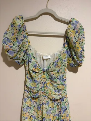 Revolve ASTR the Label Irma Floral Puff Sleeve Midi Dress Cutout Size XS thumbnail 5