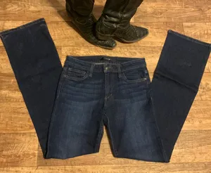 🌸HOST PICK!🌸 Ladies Joes Jeans Like New Condition Worn 3 times. thumbnail 1