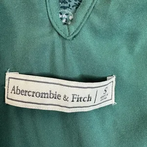 Abercrombie & Fitch green paisley dress size small NWT thumbnail 3